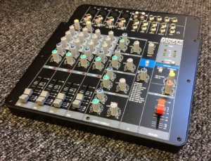 mixer samson mxp